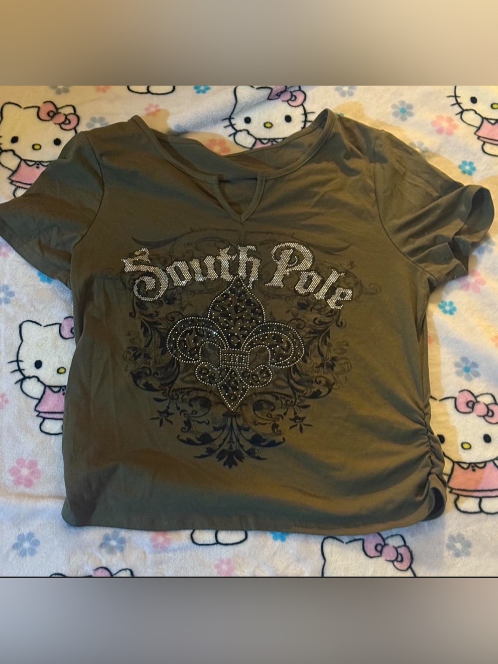 South Pole Rhinestone Graphic Tee Y2K
Size 1XL